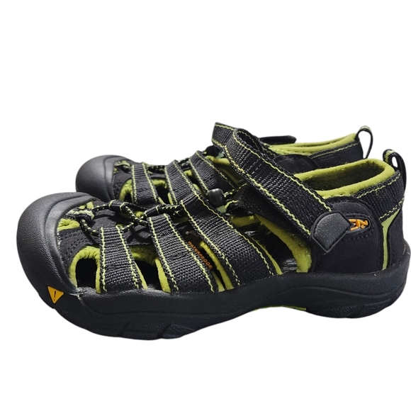 Keen‎ Newport Hybrid Sandals velcro closure black lime green little boy's size 2 - Picture 3 of 11